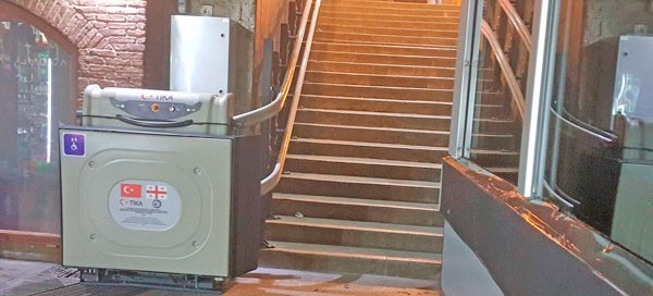 engelli merdiven asansörü